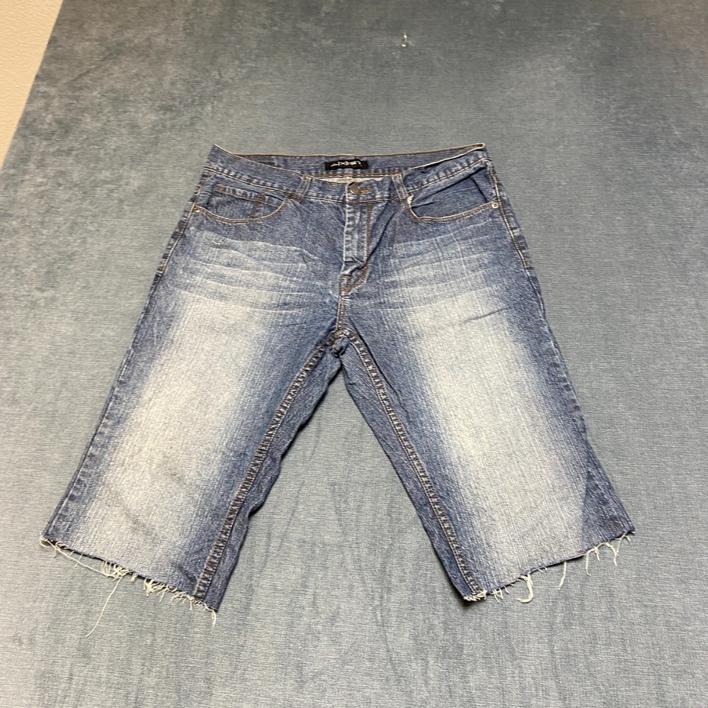 Axist Bermuda Shorts Mens 32 Blue Denim Cotton Non Stretch Raw Hem Everyday Wear